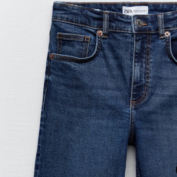 ZARA dark wash ankle flare jeans - Picture 5 of 6